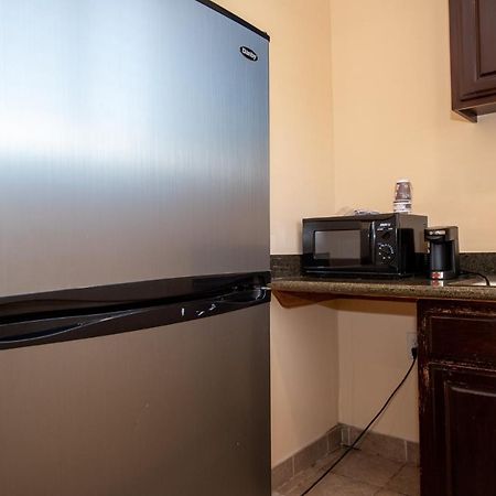 Hollywood Downtowner Inn Лос Анджелис Екстериор снимка