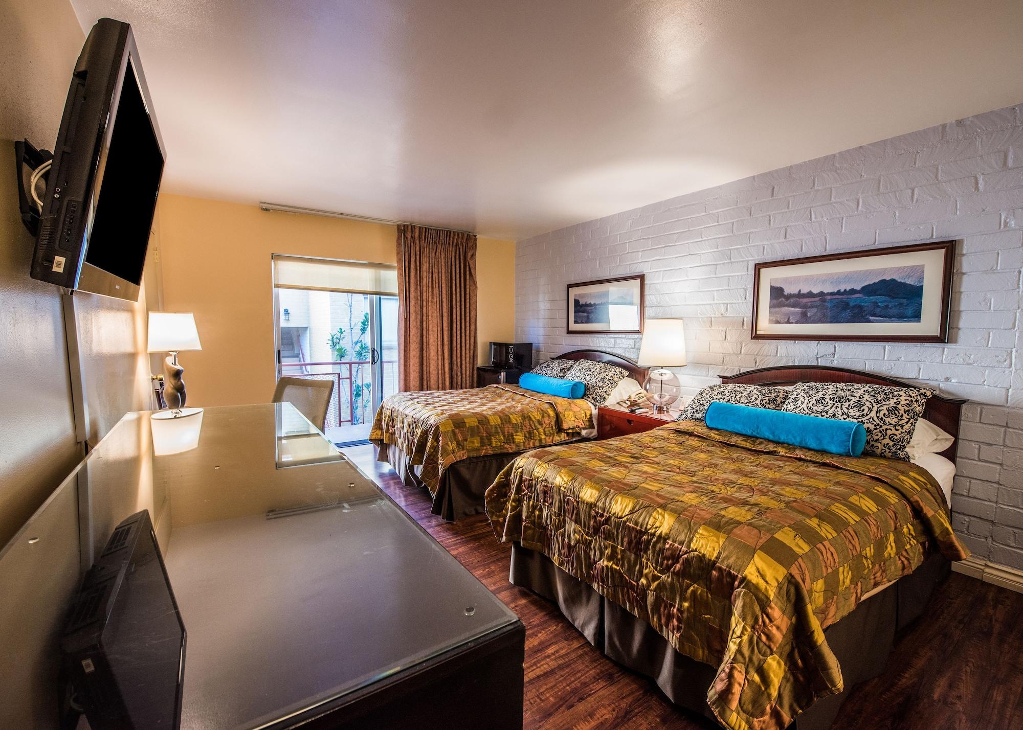 Hollywood Downtowner Inn Лос Анджелис Екстериор снимка