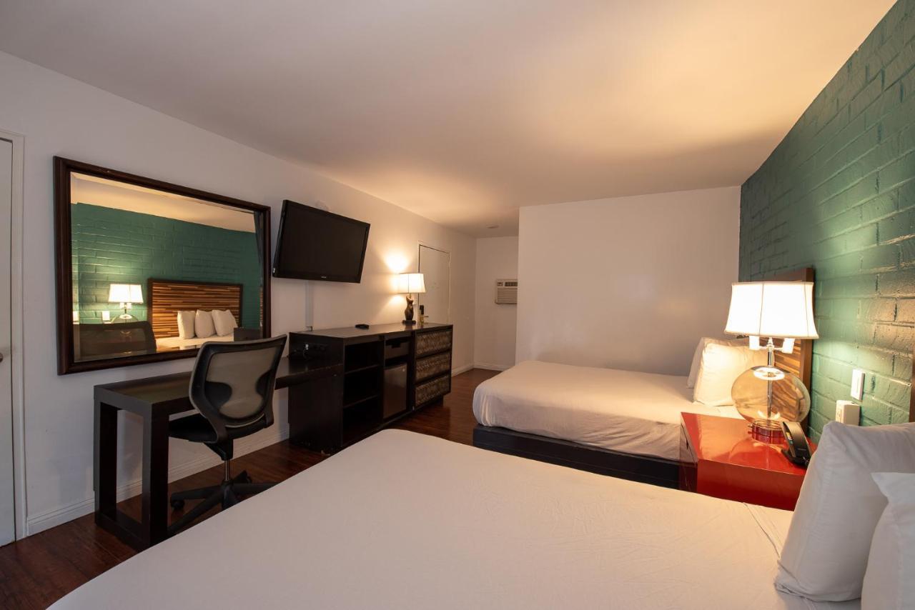 Hollywood Downtowner Inn Лос Анджелис Екстериор снимка