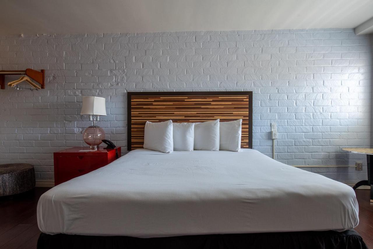 Hollywood Downtowner Inn Лос Анджелис Екстериор снимка