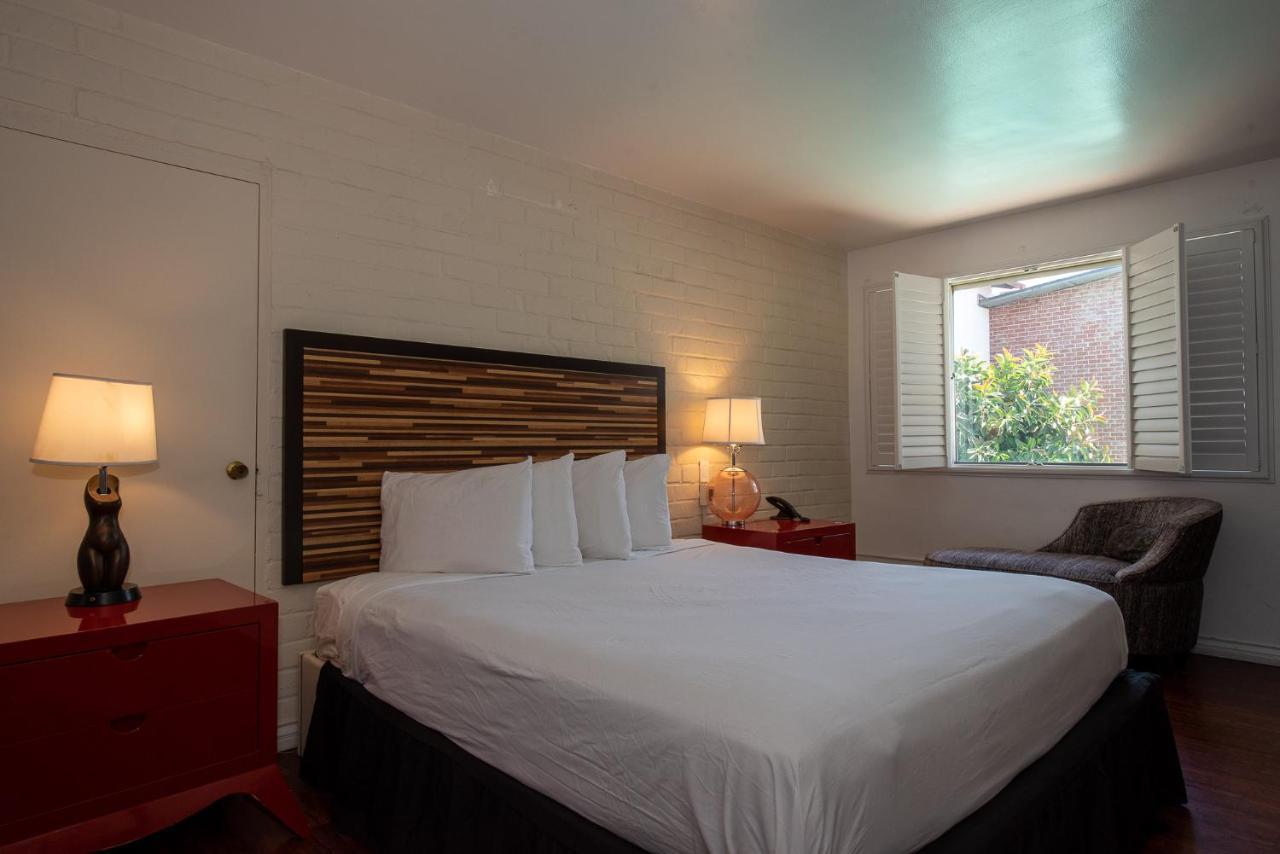 Hollywood Downtowner Inn Лос Анджелис Екстериор снимка